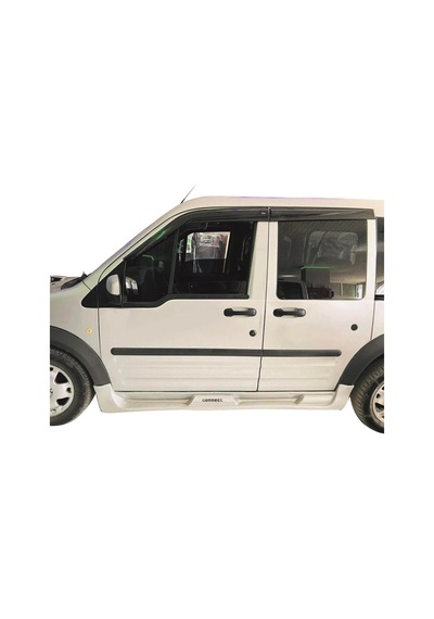 Ford Connect Yan Marşpiyel