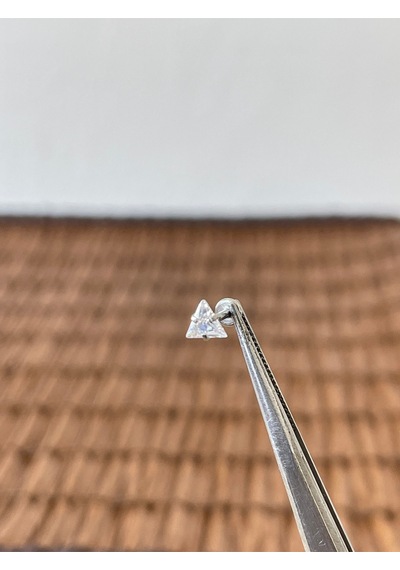 316 L Cerrahi Çelik Üçken Zirkon Taşlı Dudak Helix Kıkırdak Tragus Piercingi Gümüş