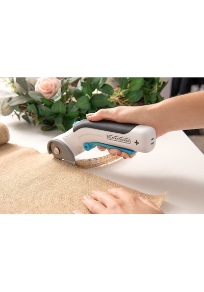 Black+Decker Hobi BCRC115-XJ 3.6V 1.5AH Döner Makas