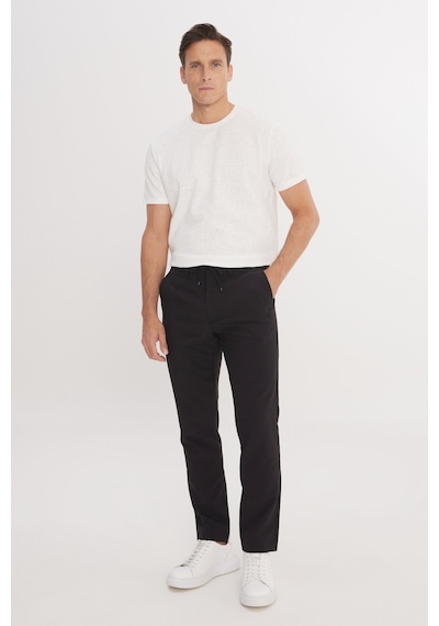 AC&Co / Altınyıldız Classics Erkek Sıyah Slim Fit Dar Kesim Beli Bağlamalı Çizgili Yan Cepli Casual Jogger Pantolon Siyah AC&Co / Altınyıldız Classics Erkek Sıyah Slim Fit Dar Kesim Beli Bağlamalı Çizgili Yan Cepli Casual Jogger Pantolon Siyah