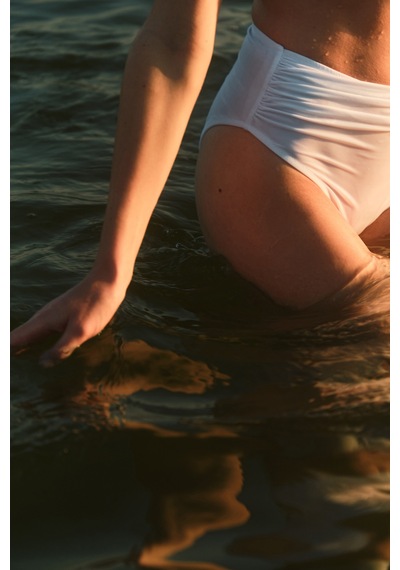 Açelyaokcu Premium Yüksek Bel İsis Fit Kadın Bikini Altı Beyaz