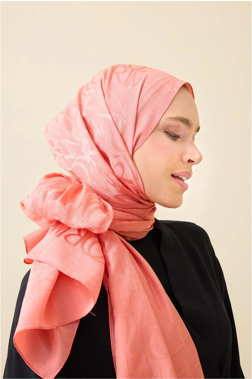 Imannoor İmza Monogram Bordo Shiny Jakar Şal 70x200 Şeftali