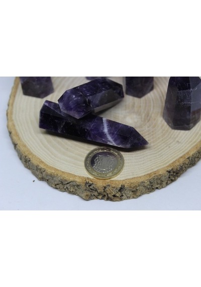 Ametist Taşı Koyu Renk Piramit Uçlu (40-49Gram)