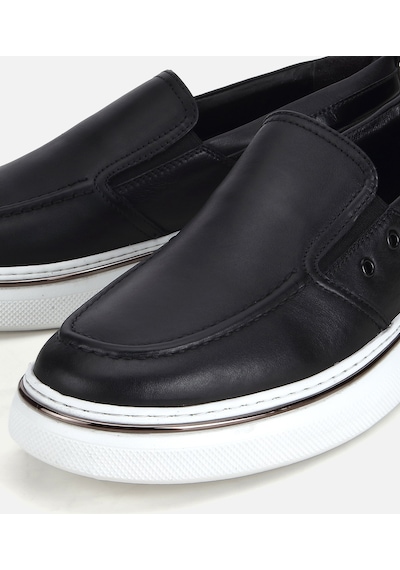 Hotiç Erkek Deri Siyah Metal Detaylı Günlük Loafer