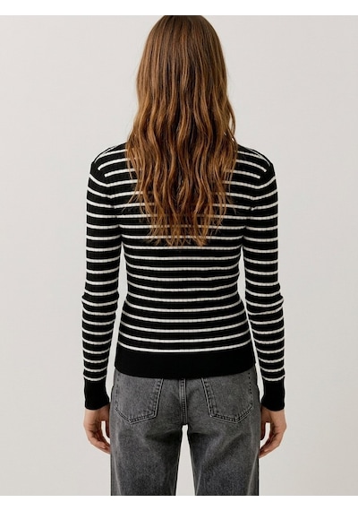LTB Slim Fit Yaka Detaylı Çizgili Siyah Kazak