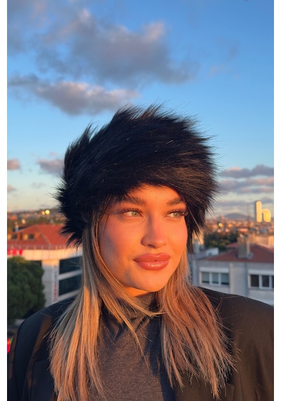 Mollycrush Luxury Rus Slav Tarzı Suni Kürklü Uzun Tüylü Peluş Kadın Siyah Kalpak Şapka Siyah
