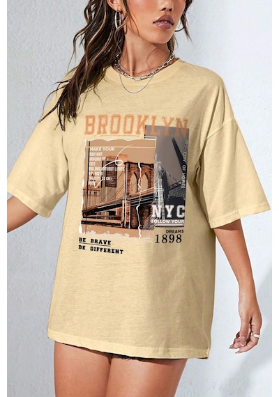 Unisex Brooklyn Baskılı Tasarım Tshirt Bej