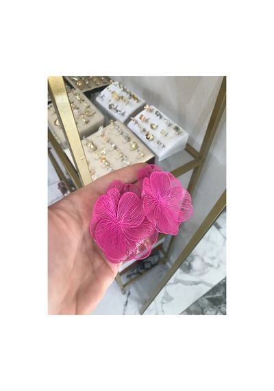 Metal Çizgili Çiçek Model Küpe Pembe