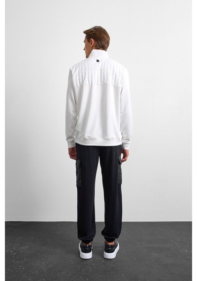 Backandbond Beyaz Regular Fit Dik Yaka Fermuarlı Sweatshirt