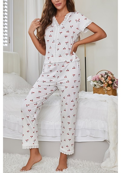Merry See Özel Örme Kumaş Güpür Dantelli Kiraz Baskılı Kısa Kollu Pijama Takımı Beyaz
