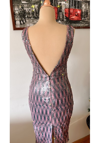 Chica Rosa Fashion Renkli Pullu V Yaka Midi Elbise Pembe - Siyah
