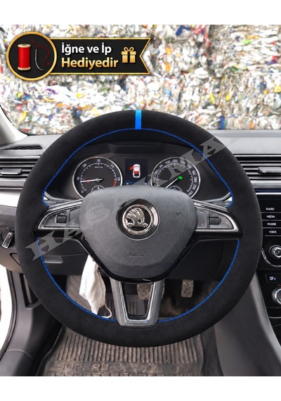 Skoda Fabia Mk3 Dikme Direksiyon Kılıfı Full Alcantara Süet Mavi Yüzük Ve Mavi Dikiş 2014-2021 Siyah