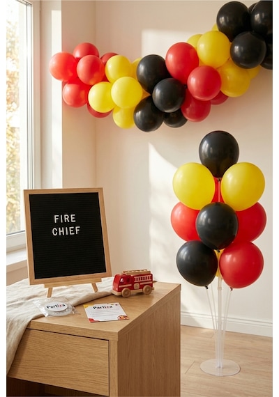 İtfaiyeci Temalı Doğum Günü Süsleme Deluxe Set Siyah Keçe Yazı Panosu Standlı Balon Zincirli 7li Şeffaf Balon Standlı İtfaiye Seti