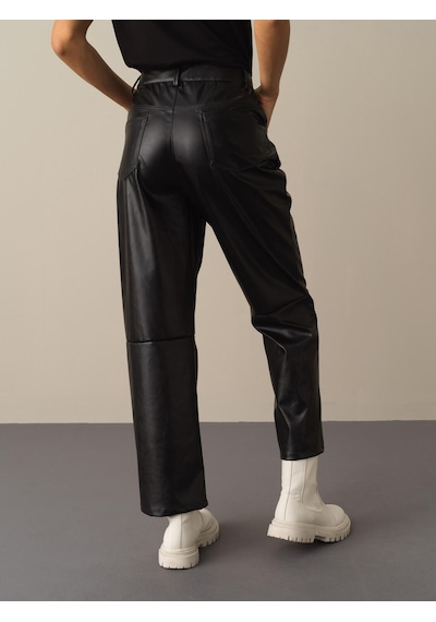 Xint Siyah Regular Fit Deri Görünümlü Pantolon 201133