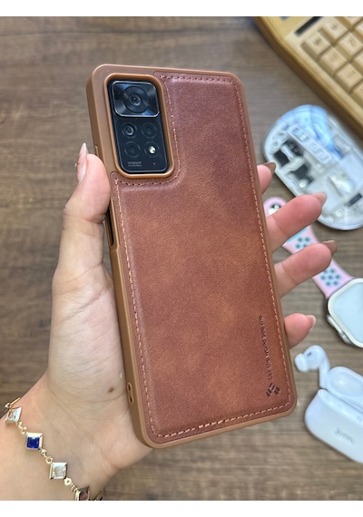 Redmi Note 11 Pro 4g Uyumlu Premium Deri Dokulu Darbelere Karşı Dayanıklı Nazal Silikon Kılıf Kahverengi