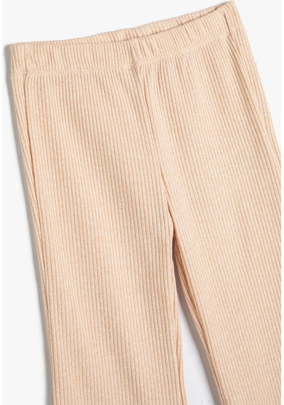 Koton İspanyol Paça Tayt Pantolon Beli Lastikli Fitilli Bej 4wkg40353ak 4WKG40353AK057 Ekru Koton İspanyol Paça Tayt Pantolon Beli Lastikli Fitilli Bej 4wkg40353ak 4WKG40353AK057 Ekru