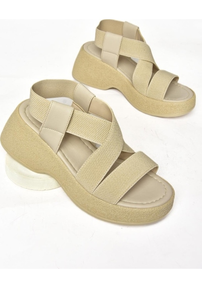 Fox Shoes S996048004 Bej Kumaş Kalın Tabanlı Kadın Sandalet Bej