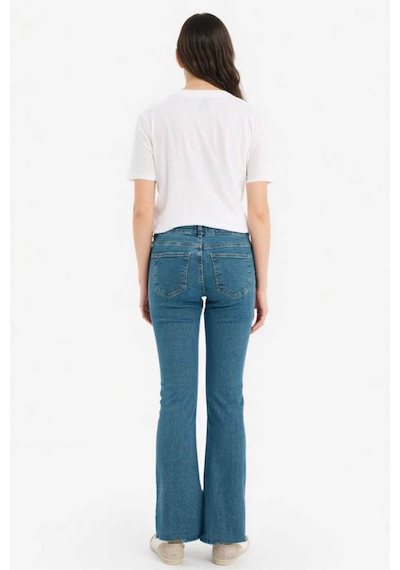 Defacto Crop Flare Fıt Düşük Bel Bilek Boy Jean Yıkamalı Pantolon G8024ax26spnm28 Mavi-nm28 Defacto Crop Flare Fıt Düşük Bel Bilek Boy Jean Yıkamalı Pantolon G8024ax26spnm28 Mavi-nm28