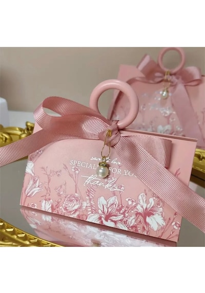 Pembe Romantik Hediye Seti Ayıcık + Kolye + Kar Küresi + Işıklı Çiçek + Mini Şişe Dekor Sevgiliye Özel Hediye Kutusu -