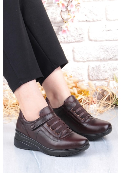 Pepita Z010 Comfort Yumuşak Esnek Kauçuk Kaymaz Taban Hakiki Deri Kadın Ayakkabı Kahve Pepita Z010 Comfort Yumuşak Esnek Kauçuk Kaymaz Taban Hakiki Deri Kadın Ayakkabı Kahve
