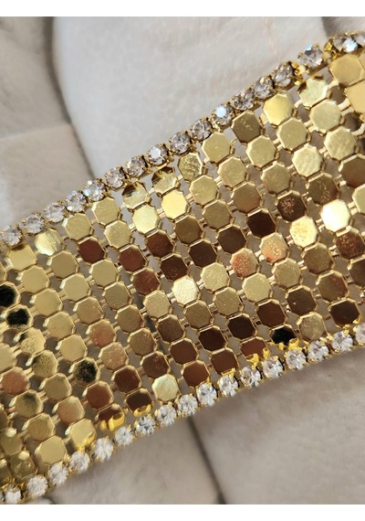 Arpa Pullu Taşlı Altın Kaplama Gold Renk Küpe Altın