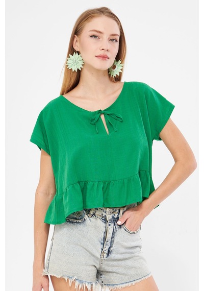 Armonika Kadın Yeşil Yarasa Kol Yakası Bağlamalı Eteği Fırfırlı Oversize Crop Bluz Arm-24y001088 Armonika Kadın Yeşil Yarasa Kol Yakası Bağlamalı Eteği Fırfırlı Oversize Crop Bluz Arm-24y001088