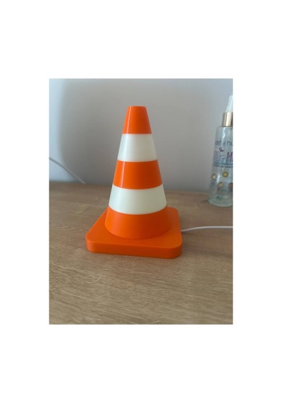 Trafik Konisi Masa Lambası