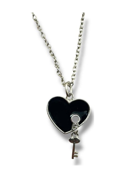 Siyah Kalp Ve Anahtar Figürlü Unisex Kolye Gotik, Romantik Ve Özgün Tasarım Çok renkli