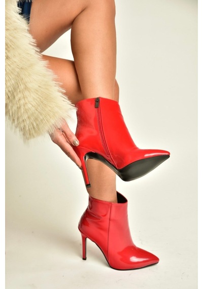 Fox Shoes N372524408 Kırmızı Rugan İnce Topuklu Kadın Bot