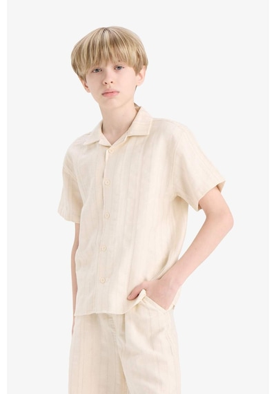 DeFacto Erkek Çocuk Oversize Geniş Kalıp Polo Yaka Kısa Kollu Gömlek E5831A825HSBG33 DeFacto Erkek Çocuk Oversize Geniş Kalıp Polo Yaka Kısa Kollu Gömlek E5831A825HSBG33