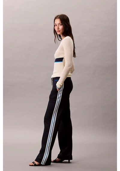 Calvin Klein Jeans Parlak Görünümlü Penye Eşofman Altı Kadın Siyah Eşofman Altı Lv144c239g-cef Mavi Calvin Klein Jeans Parlak Görünümlü Penye Eşofman Altı Kadın Siyah Eşofman Altı Lv144c239g-cef Mavi
