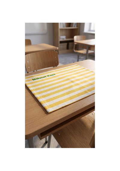 Kişiye Özel İsim Nakışlı Duck Kumaş Beslenme Örtüsü 45x35 Cm Su Ve Leke Tutmaz Kumaş - 922750172