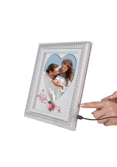 Kalpli Led Işıklı Kristal Fotoğraf Çerçevesi 20 25 Cm Kişiye Özel Fotoğraf Baskısı Dahil