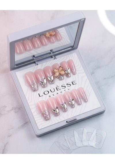 Louésse Blush Butterfly Takma Tırnak 12 Li Pembe Nude Simli Taşlı Soft Luxe Nail