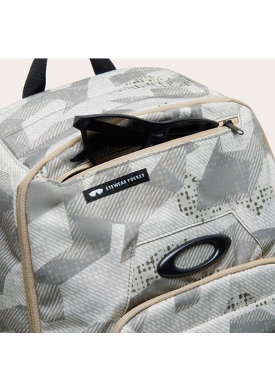 Oakley Enduro Fos900736 32p U 25 Litre Sırt Çantası Siyah