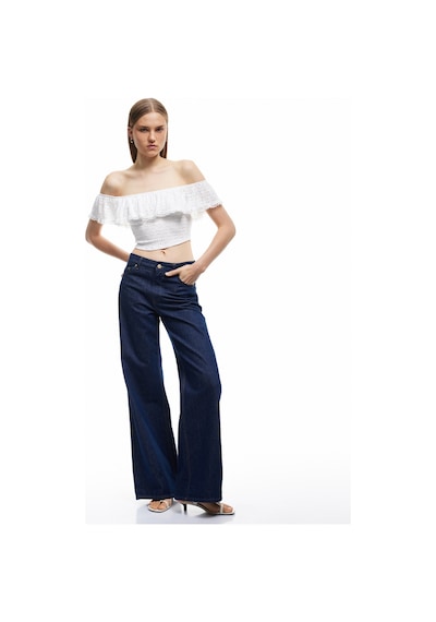 Koton Kolsuz Astarlı Slim Fit Fistolu Brodeli Fırfırlı Omzu Açık Crop Bluz Beyaz 5sak10495ek Beyaz