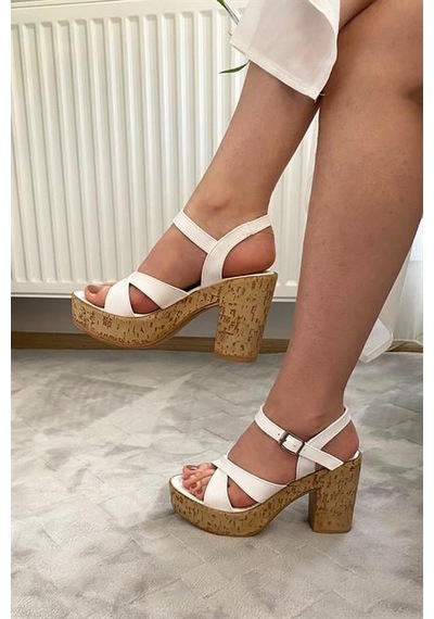 Kadın Beyaz Çapraz Bant 10 Cm Platfom Topuklu Mantar Taban Ayakkabı & Sandalet K-800 Beyaz Kadın Beyaz Çapraz Bant 10 Cm Platfom Topuklu Mantar Taban Ayakkabı & Sandalet K-800 Beyaz