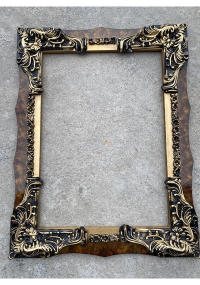 Dekoratif İşlemeli Ahşap Çerçeve 86x66cm 007