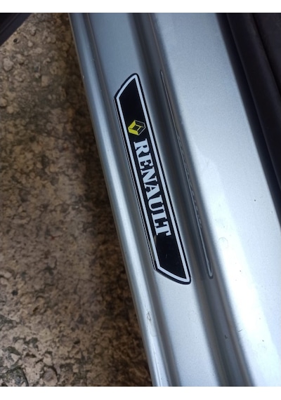 Renault Magnum Kapı Eşiği Çamurluk Venti Piano Black