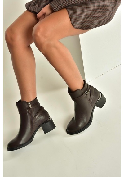 Fox Shoes V555258003 Kahverengi Hakiki Deri Kalın Topuklu Kadın Bot Kahverengi