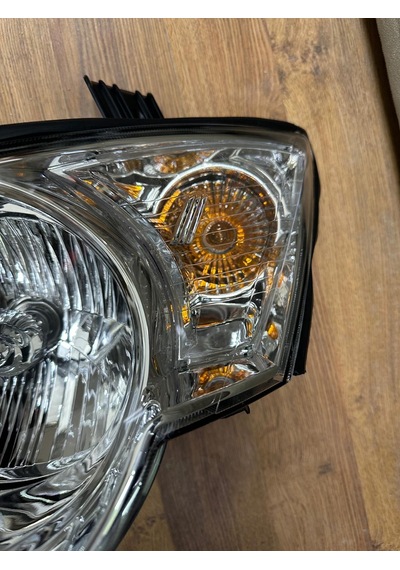 Ssangyong Actyon Sports Sağ Sol Far Lambası 2008-2012