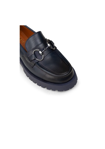 Deery Kadın Hakiki Deri Lacivert Tokalı Loafer - 02037zlcve01