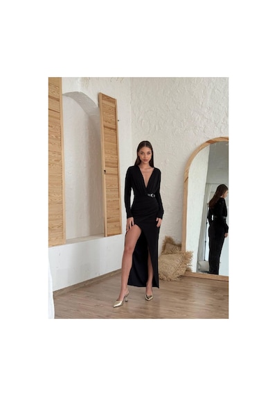 Can Çapar Kadın Abiye Derin Degaje Yaka Likralı Kemer Detaylı Bodycon Maxi Elbise - Abiye & Mezuniyet Elbisesi Siyah Can Çapar Kadın Abiye Derin Degaje Yaka Likralı Kemer Detaylı Bodycon Maxi Elbise - Abiye & Mezuniyet Elbisesi Siyah