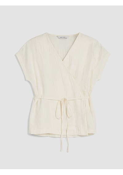Lcw Everyday Bej Kruvaze Yaka Kuşaklı Dokulu Bluz