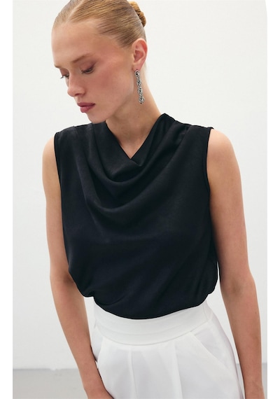 Sateen Degaje Yaka Saten Bluz - Siyah-136070 Siyah