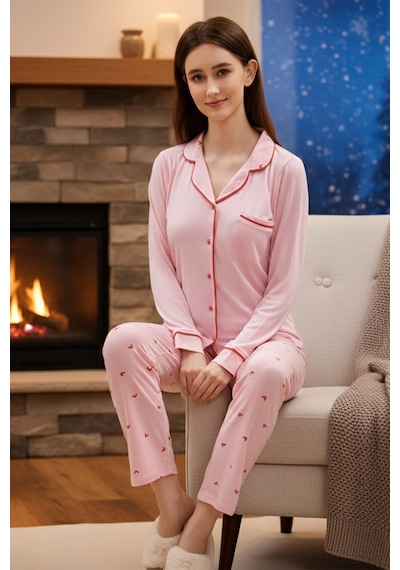 Remsa Kadın Kalp Desenli Önü Düğmeli Yumuşak Milan Kumaş Pijama Takımı 250359 Pembe01 Pembe Remsa Kadın Kalp Desenli Önü Düğmeli Yumuşak Milan Kumaş Pijama Takımı 250359 Pembe01 Pembe