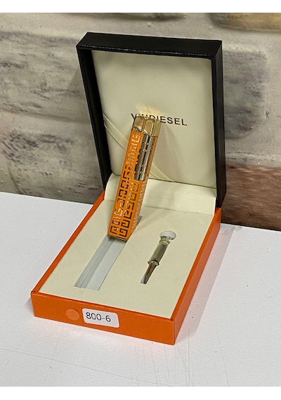 Vindiesel Marka Turuncu Renk Desenli Gazlı İnce Model Kişiye Öze