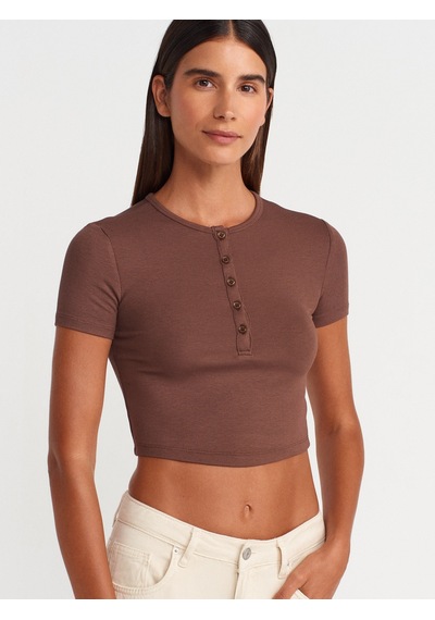 Dilvin 31647 Düğme Detaylı Crop Top-açık Kahve Açık Kahve
