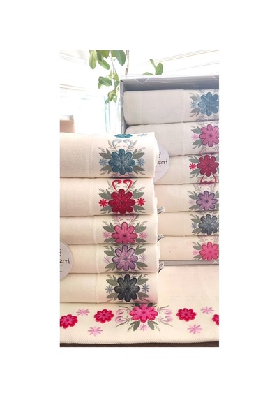 6.lı Set Annem 50x90 Cm. Özel Tafting Nakışlı Kadife Doku Çeyizlik Lüks Havlu Seti Beyaz Renkli