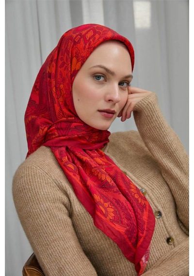 Silk Home Viskon Velora Eşarp Kırmızı Nar Çiçeği Desenli Tok Duruşlu Dört Mevsim 90x90 Çok Renkli